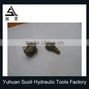 High Quality Galvanizd Steel Deadending & Bracket Clevis Hot Line Clamp thumbnail-1