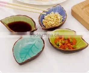 Wholesale Stock Small Order Leaf Shaped Ceramic Condiment Plate thumbnail-1