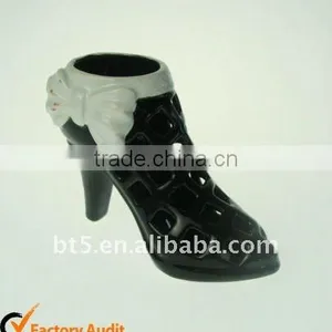 Ceramic High-heel Shoe for Decoration thumbnail-1