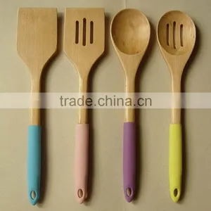 Wood Utensils 3-Pieces Set, Made of Beech Wwod With Silicone Sleeve Handle thumbnail-1