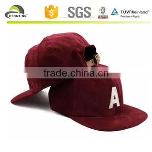 Maroon Flat Brim Baseball Hats With Applique Patch Unstructured Soft Snapback Hats thumbnail-1