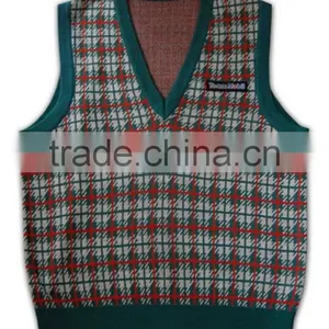 ISO9001/BSCI Manufature Stylish Green Oversized Sleeveless Sweater thumbnail-5