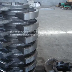 Chinese Manufacturer, Ductile Iron Precision Casting Auto Spare Parts thumbnail-1