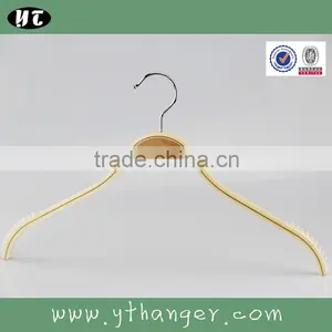 HA6672 Cheap Natural Laminated Hanger for Clothes Store thumbnail-2