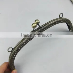 NEW!Antique Brass Metal Sewing Purse Frame China Direct Supplier DIY Purse Frame With Clasp Loop thumbnail-1
