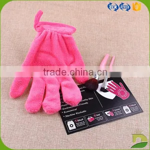 Custom Label 100 Microfiber Makeup Removing Glove thumbnail-4