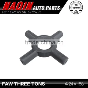 Universal Joint Cross Faw Three Tons 24*158 Differential Spider thumbnail-1
