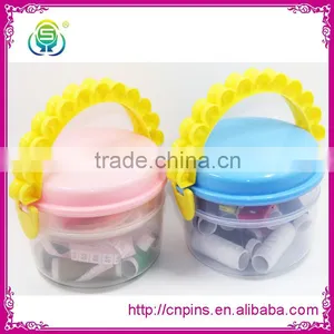 Plastic Easy Lift Sunflower Design Sewing Case thumbnail-1