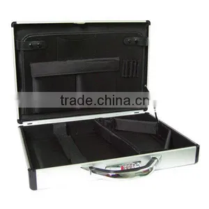 High Quality Hot Selling Aluminum Poker Briefcase thumbnail-1