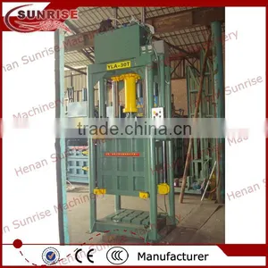 Automatic Hydraulic Baler Machine for Grass Straw thumbnail-3