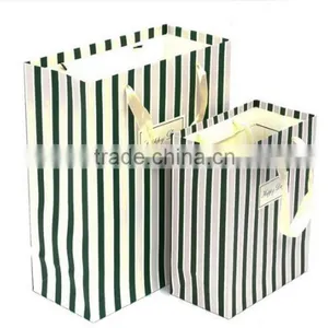Customized Manufacture Candy Paper Bags thumbnail-1