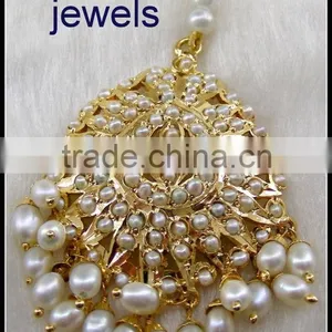 Elegant Pearl Tikka thumbnail-1