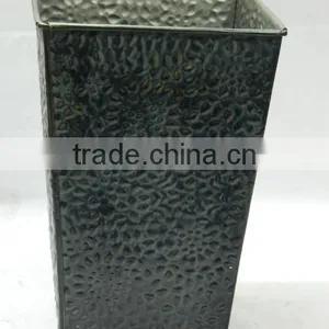 Iron Planter thumbnail-1