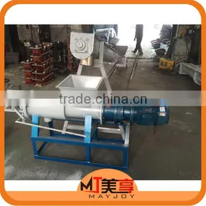 Factory Price ! ISO Certificate Cow Dung Dewatering Machine/Screw Solid Liquid Separator thumbnail-3