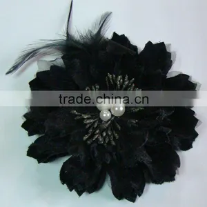 Vintage Brooches thumbnail-1