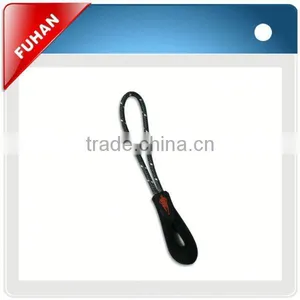 Fashion PU Injection Leather Zipper Puller thumbnail-1