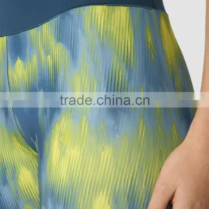 Custom Run Women Activewear Spandex Colorful Leggings Printed Yoga thumbnail-4