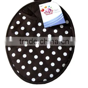 Dotted Design With Back Side Neoprene Cotton Pot Holder thumbnail-3