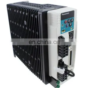 750 Вт Panasonic асинхронный сервопривод двигателя MCDHT3520E / MCDKT3520E thumbnail-1