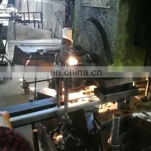 Оцинкованная стальная трубка с квадратным сечением размером 18 мм, используемая для каркасов контейнеров IBC thumbnail-1