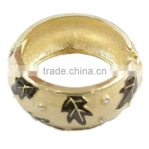 Hinge Cuff Magnetic Bangles Vners thumbnail-1