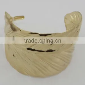 Leaf Shape Bangles Gold Bangle Personalized Bangles Metal Fashional Jewelry thumbnail-1