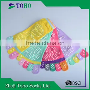 Custom Logo Sport Compression Anti Slip Yogo Socks thumbnail-4