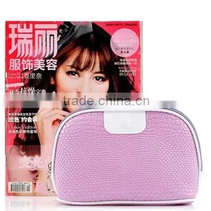 Five Color Stylish Waterproof Shell Snake pu Lamination Promotional Toiletry Bag/makeup Bag thumbnail-2