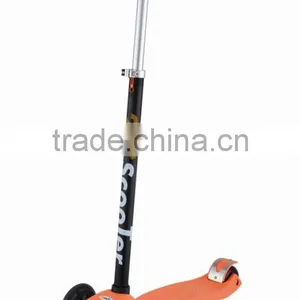 Maxi Scooters With Four Wheels thumbnail-1