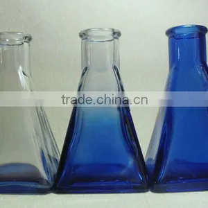 Colored Taper Shape Aroma Reed Diffuser Glass Bottle With Cork thumbnail-2