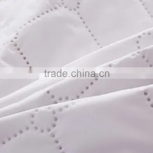 Ultrasonic Quilting King Size Bed Bug Fitted Waterproof Mattress Cover thumbnail-5