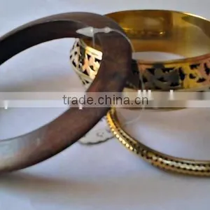 Brass Metal & Wood Fashion Bangle Bracelet Set thumbnail-5