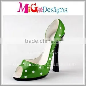 Wholesale Polyresin Shoe Shape Holder thumbnail-1