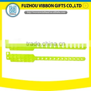 One-off Promotional Cheap Vinyl Wristbands thumbnail-3