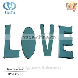 LOVE Shape Oasis Floral Foam thumbnail-1