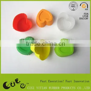 Silicone Cake Mould, Cake Mould, Heart Shape Cake Maker thumbnail-1
