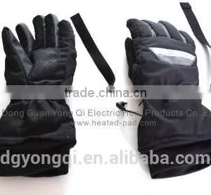 Good Quality Heated Gloves Powered by 7.4V Li-ion Rechargable Battery for Skiing thumbnail-3