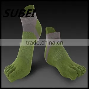 Toe Socks Breathable Mesh Cotton Men's Socks thumbnail-2