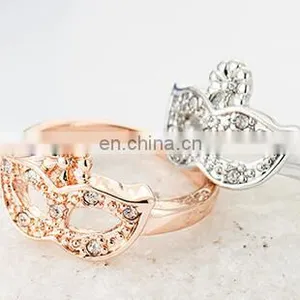 Korean Version of the High-quality Fashion Mask Gilded Gold Crystal Ring Tail Ring Girl Gift Ring thumbnail-5