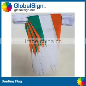Polyester Hanging Triangle Flags thumbnail-1