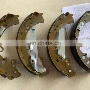 High Quality Wholesale AUTO Brake Shoe FOR HILUX VIGO/FORTUNER 2004-2016 OEM:04495-0K120 thumbnail-5