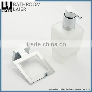 Simple Understated Design Zinc Alloy Chrome Finishing Bathroom Accessories Wall Mounted Soap Dispenser thumbnail-3