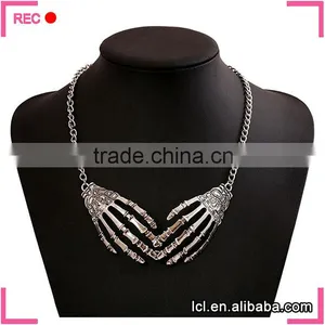 Gothic Necklace Skeleton Hand Pendant, for Carnaval Wholesale Gothic Imitation Jewelry thumbnail-6