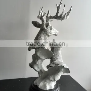 Resin Christmas Reindeer Decoration Figurine thumbnail-4