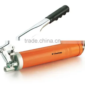 Hand Grease Gun thumbnail-1
