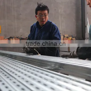 Hot Structural u Shaped 5 Inch Hat Channel Steel thumbnail-4