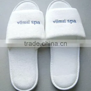 Disposable Slippers thumbnail-1
