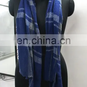 Latest Pashmina Wool Scarfs Design Checked Scarves and Shawls thumbnail-2