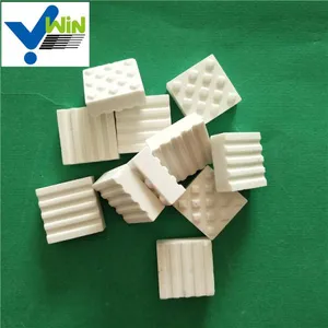Square Alumina Ceramic Sheet/tile With Bump thumbnail-1