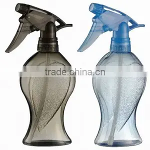 Plastic Trigger Spray Bottle thumbnail-1